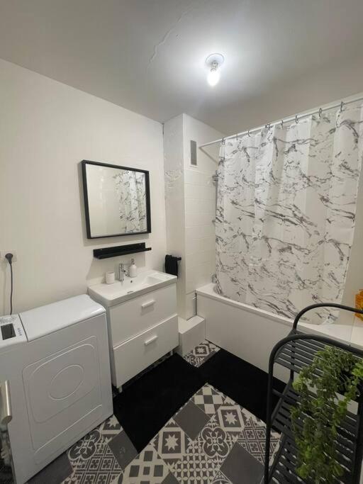 Appartement Cosy A Cenon, Proche Transports エクステリア 写真